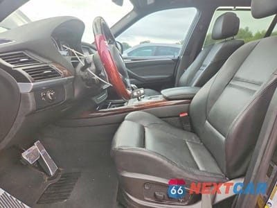 Zdjęcie 7 z 13 samochodu: 2012 BMW X5 XDRIVE35I VIN:5UXZV4C5XCL989028 - miniatura