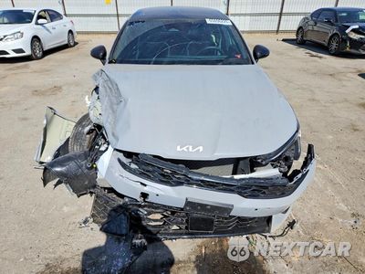 Piąte zdjęcie samochodu w środku: 2025 KIA K5 GT LINE VIN:KNAG64J70S5366656 - miniatura