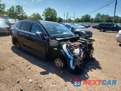 Czwarte zdjęcie samochodu z boku: 2023 HONDA CR-V SPORT VIN:7FARS6H53PE030405 - miniatura