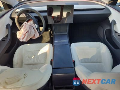 Zdjęcie 8 z 13 samochodu: 2025 TESLA MODEL 3 VIN:5YJ3E1EA7SF986234 - miniatura