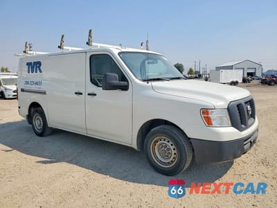 Czwarte zdjęcie samochodu z boku: 2016 NISSAN NV 1500 S VIN:1N6BF0KM8GN808307 - miniatura