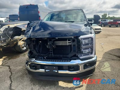 Piąte zdjęcie samochodu w środku: 2026 FORD F250 SUPER DUTY VIN:1FT8W2BN6TED68275 - miniatura
