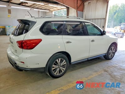 Trzecie zdjęcie samochodu z tyłu: 2017 NISSAN PATHFINDER SV VIN:5N1DR2MM8HC621654 - miniatura