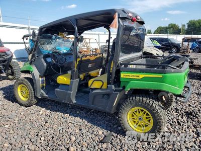 Trzecie zdjęcie samochodu z tyłu: 2021 JOHN DEERE XUV590M S4 UTILITY VEHICLE VIN:1M0590MBLNM050090 - miniatura