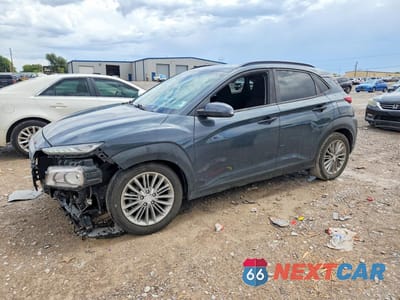 2018 HYUNDAI KONA SEL KM8K62AA1JU083986 - główne zdjęcie licytacji z USA - miniatura