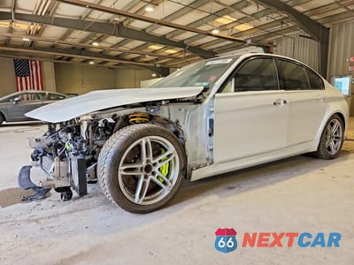 2015 BMW M3 WBS3C9C58FP804930 - główne zdjęcie licytacji z USA - miniatura