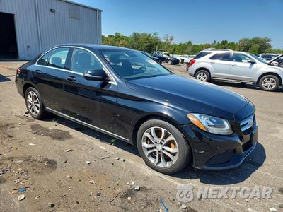 Czwarte zdjęcie samochodu z boku: 2016 MERCEDES-BENZ C 300 4MATIC VIN:55SWF4KB4GU123020 - miniatura