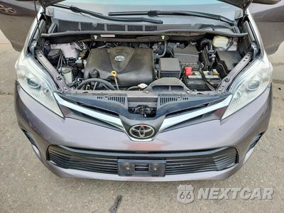 Zdjęcie 12 z 14 samochodu: 2020 TOYOTA SIENNA LE VIN:5TDKZ3DC2LS076860 - miniatura