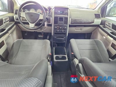Zdjęcie 8 z 13 samochodu: 2010 DODGE GRAND CARAVAN SXT VIN:2D4RN5D15AR405435 - miniatura