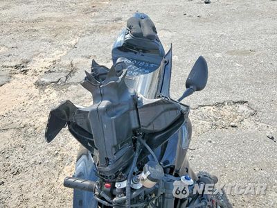 Piąte zdjęcie samochodu w środku: 2011 HONDA CBR600 RR VIN:JH2PC4001BK400841 - miniatura
