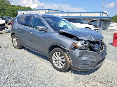 Czwarte zdjęcie samochodu z boku: 2018 NISSAN ROGUE SV VIN:KNMAT2MT2JP599035 - miniatura