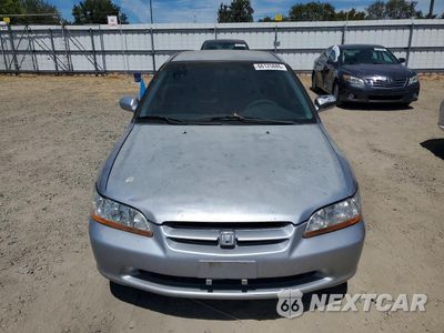Piąte zdjęcie samochodu w środku: 1998 HONDA ACCORD LX VIN:1HGCG5646WA188141 - miniatura