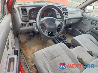 Zdjęcie 8 z 12 samochodu: 2000 NISSAN FRONTIER XE VIN:1N6DD26S6YC357328 - miniatura