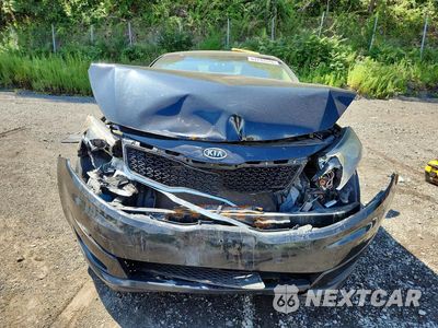 Piąte zdjęcie samochodu w środku: 2012 KIA OPTIMA LX VIN:5XXGM4A75CG046044 - miniatura
