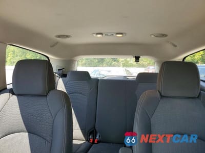 Zdjęcie 11 z 14 samochodu: 2016 CHEVROLET TRAVERSE LT VIN:1GNKVGKD6GJ234514 - miniatura