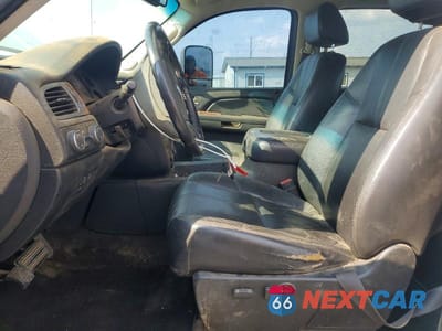 Zdjęcie 7 z 12 samochodu: 2009 CHEVROLET SILVERADO K1500 VIN:3GCEK13359G143711 - miniatura