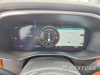Zdjęcie 9 z 12 samochodu: 2021 JAGUAR XF R-DYNAMIC SE VIN:SAJBL4GX1MCY89424 - miniatura