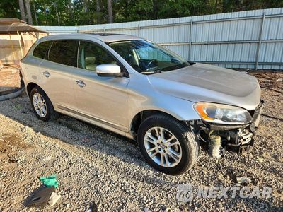 Czwarte zdjęcie samochodu z boku: 2016 VOLVO XC60 T5 PREMIER VIN:YV4612RK6G2852839 - miniatura