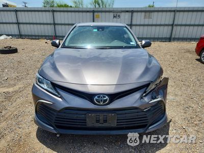 Piąte zdjęcie samochodu w środku: 2024 TOYOTA CAMRY LE VIN:4T1C11AK6RU248481 - miniatura