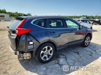 Trzecie zdjęcie samochodu z tyłu: 2018 HONDA CR-V EX VIN:7FARW2H56JE078226 - miniatura