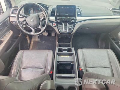 Zdjęcie 8 z 14 samochodu: 2018 HONDA ODYSSEY ELITE VIN:5FNRL6H98JB023355 - miniatura