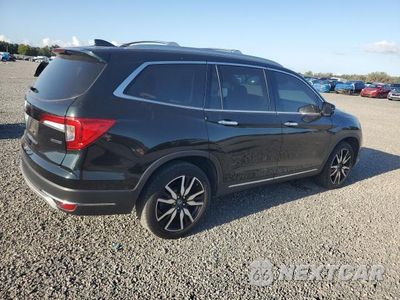 Trzecie zdjęcie samochodu z tyłu: 2019 HONDA PILOT TOURING VIN:5FNYF5H67KB016918 - miniatura