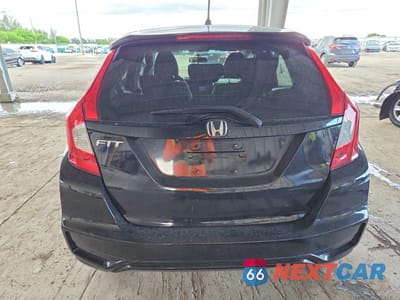 Zdjęcie 6 z 13 samochodu: 2019 HONDA FIT LX VIN:3HGGK5H40KM706819 - miniatura