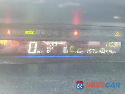 Zdjęcie 9 z 12 samochodu: 2013 TOYOTA PRIUS V THREE VIN:JTDZN3EU3D3233011 - miniatura