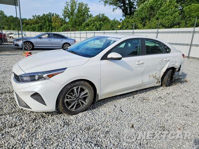 2023 KIA FORTE LXS 3KPF24AD1PE613534 - główne zdjęcie licytacji z USA - miniatura