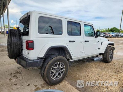 Trzecie zdjęcie samochodu z tyłu: 2025 JEEP WRANGLER SAHARA VIN:1C4PJXEN1SW534455 - miniatura