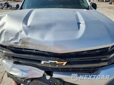 Zdjęcie 11 z 12 samochodu: 2022 CHEVROLET SILVERADO LTD K1500 RST VIN:1GCUYEED4NZ177172 - miniatura