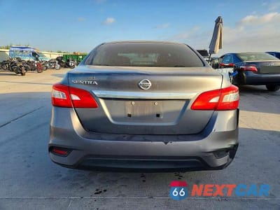 Zdjęcie 6 z 12 samochodu: 2019 NISSAN SENTRA S VIN:3N1AB7APXKY442038 - miniatura
