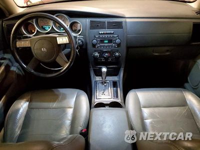 Zdjęcie 8 z 12 samochodu: 2005 DODGE MAGNUM R/T VIN:2D4GV58225H128281 - miniatura