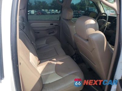 Zdjęcie 10 z 13 samochodu: 2006 GMC SIERRA K1500 DENALI VIN:2GTEK63N261115772 - miniatura