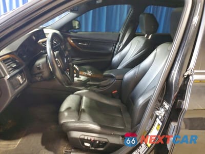 Zdjęcie 7 z 12 samochodu: 2013 BMW 335 XI VIN:WBA3B9C56DF140055 - miniatura