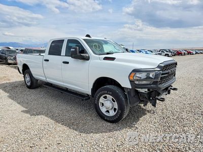Czwarte zdjęcie samochodu z boku: 2023 RAM 2500 TRADESMAN VIN:3C6UR5HJ0PG546960 - miniatura