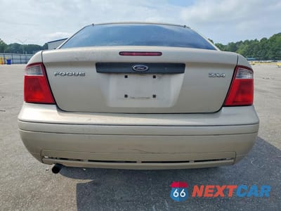 Zdjęcie 6 z 12 samochodu: 2006 FORD FOCUS ZX4 VIN:1FAFP34N46W116276 - miniatura