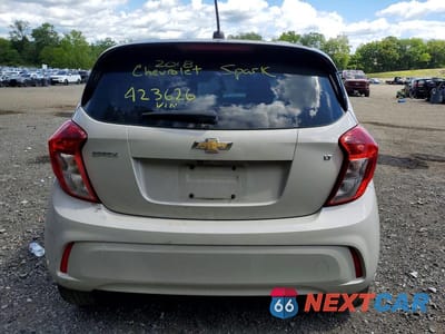 Zdjęcie 6 z 12 samochodu: 2018 CHEVROLET SPARK 1LT VIN:KL8CD6SA3JC423626 - miniatura