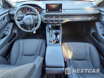 Zdjęcie 8 z 13 samochodu: 2025 HONDA ACCORD SE VIN:1HGCY1F46SA041074 - miniatura