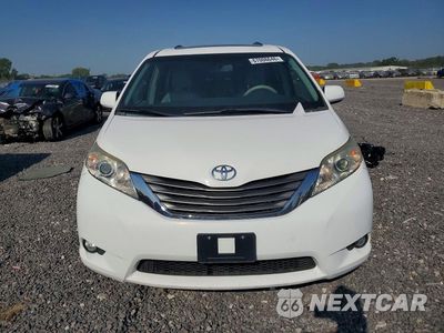 Piąte zdjęcie samochodu w środku: 2013 TOYOTA SIENNA XLE 8-PASSENGER VIN:5TDYK3DC4DS387917 - miniatura