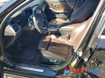 Zdjęcie 7 z 12 samochodu: 2019 BMW 3ER 330XI VIN:WBA5R7C52KAJ79728 - miniatura