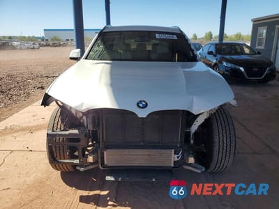 Piąte zdjęcie samochodu w środku: 2021 BMW X3 SDRIVE30I VIN:5UXTY3C03M9D90470 - miniatura