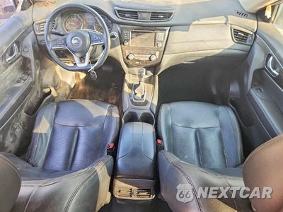 Zdjęcie 8 z 14 samochodu: 2018 NISSAN ROGUE SL VIN:5N1AT2MT4JC767583 - miniatura