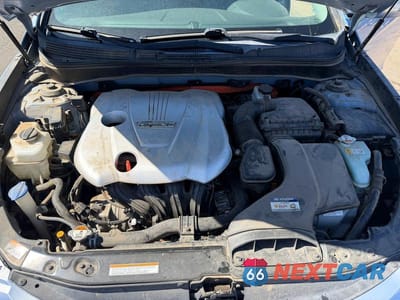 Zdjęcie 7 z 10 samochodu: 2015 HYUNDAI SONATA HYBRID BASE VIN:KMHEC4A41FA121110 - miniatura