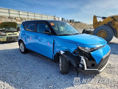 Czwarte zdjęcie samochodu z boku: 2025 KIA SOUL S VIN:KNDJ23AU3S7266446 - miniatura