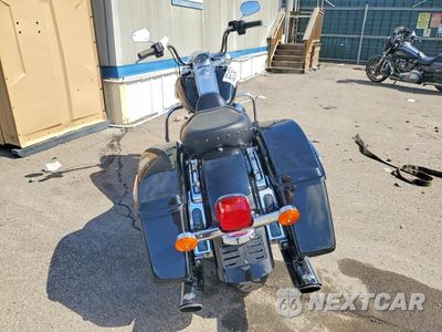 Czwarte zdjęcie samochodu z boku: 2015 HARLEY-DAVIDSON FLHR ROAD KING VIN:1HD1FBM17FB706444 - miniatura