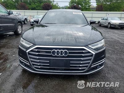 Piąte zdjęcie samochodu w środku: 2019 AUDI A8 L VIN:WAU8DAF8XKN011729 - miniatura