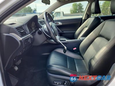 Zdjęcie 7 z 12 samochodu: 2012 LEXUS CT 200 VIN:JTHKD5BH6C2065116 - miniatura
