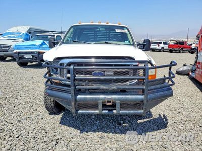 Piąte zdjęcie samochodu w środku: 2000 FORD F350 SUPER DUTY VIN:1FTWW33F8YED58472 - miniatura