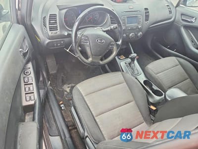 Zdjęcie 8 z 13 samochodu: 2015 KIA FORTE EX VIN:KNAFX4A88F5318412 - miniatura
